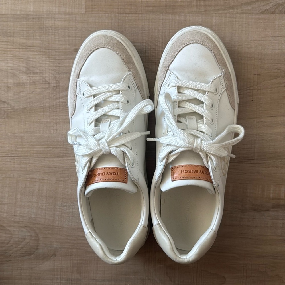 Tory Burch Sneakers